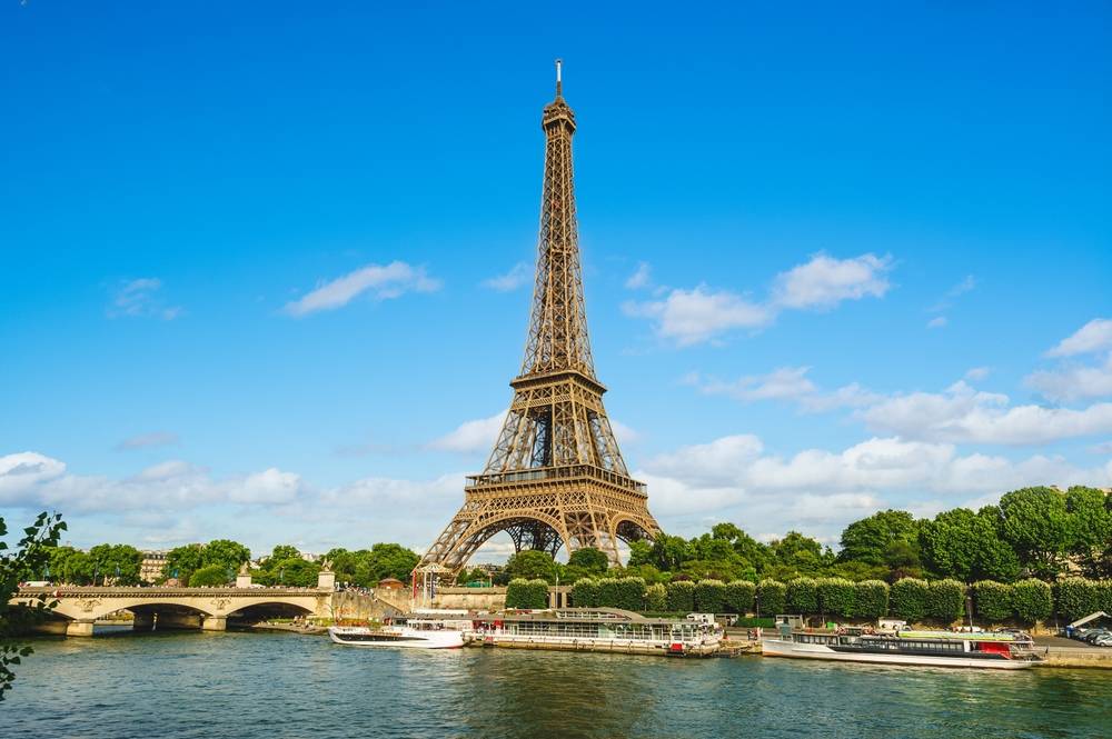 Paris Turu Ajet İle Yaz Dönemi 4 Gece 5 Gün 2026